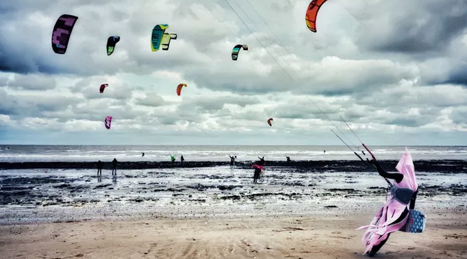 Kitesurfing charity event in kent